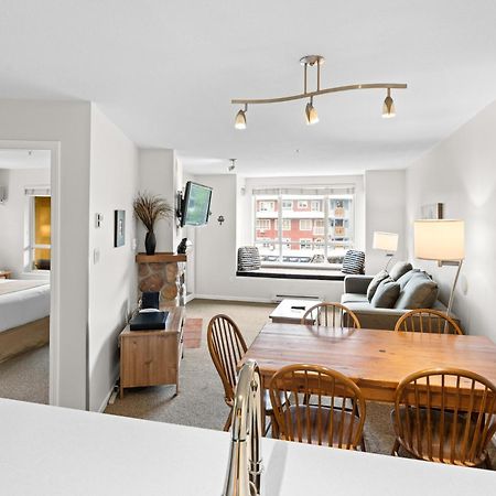 Bear Lodge One Bedroom By Mva Whistler Exterior photo